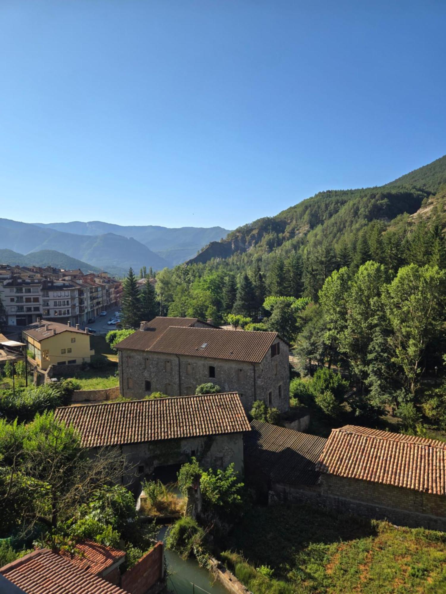 En El Corazon De Baga, Precioso Pueblo Medieval Εξωτερικό φωτογραφία